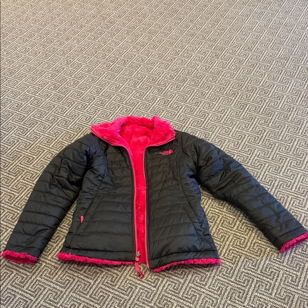 The North Face Kids reversible fleece Jacket dark grey and hot Pink